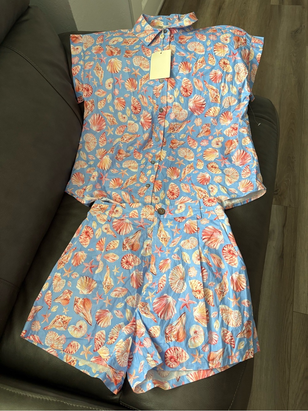 ❤️ NEW entro Blue Shell & Coral Print Two-Piece Set